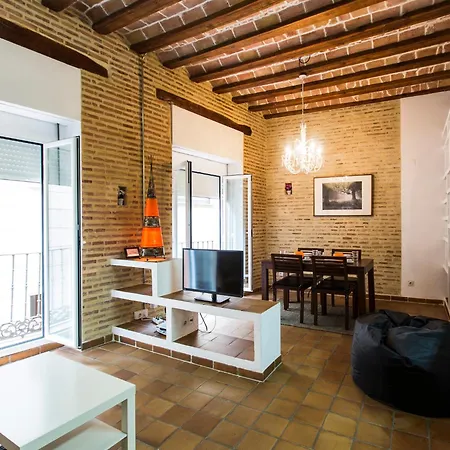 Total Charming Valencia