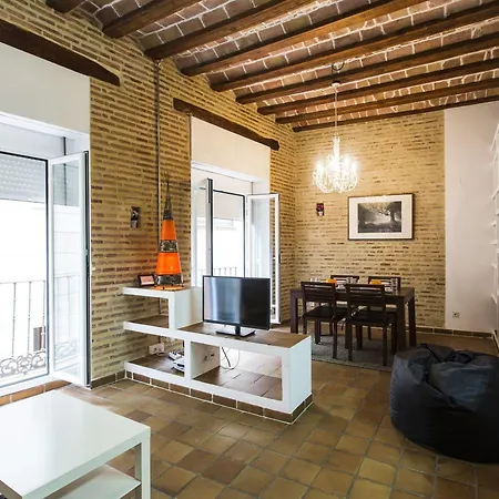 Total Charming Valencia